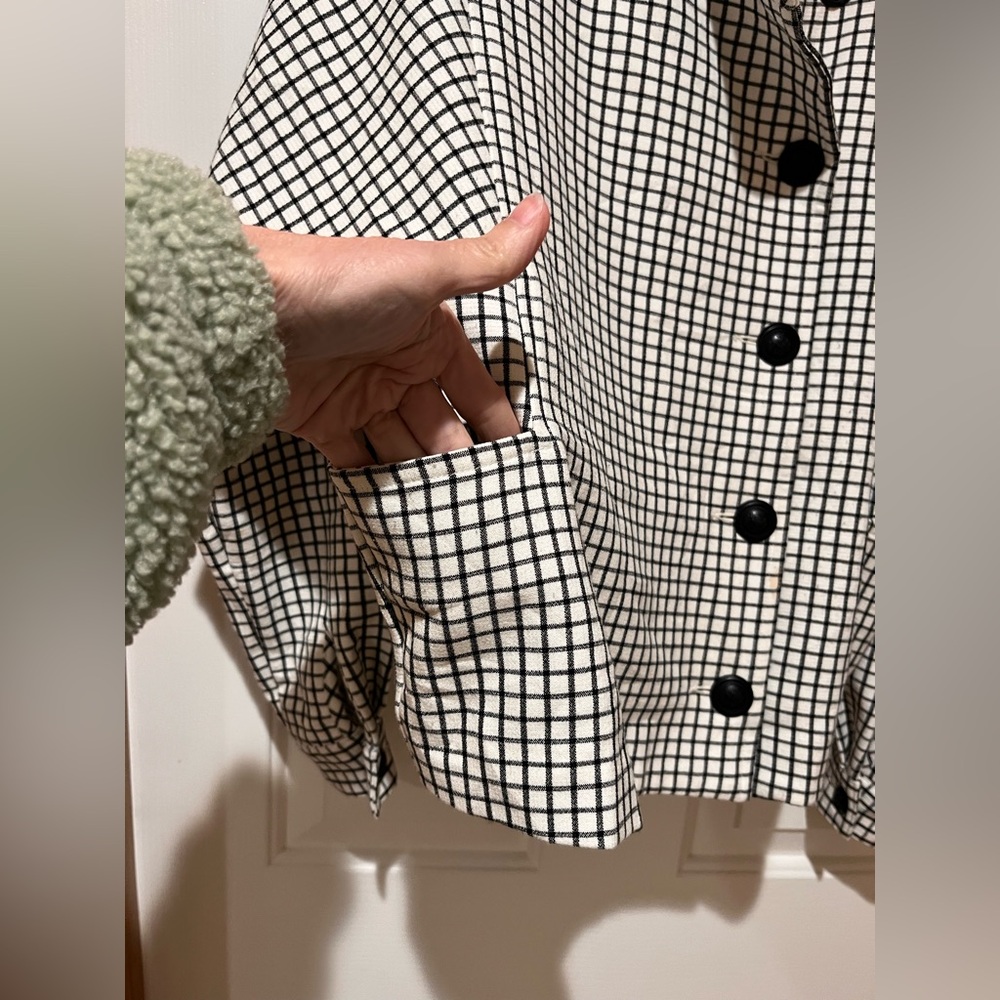 Cabi Windowpane Jacket Black and White cropped Jacket Size Small - Picture 5 of 7
